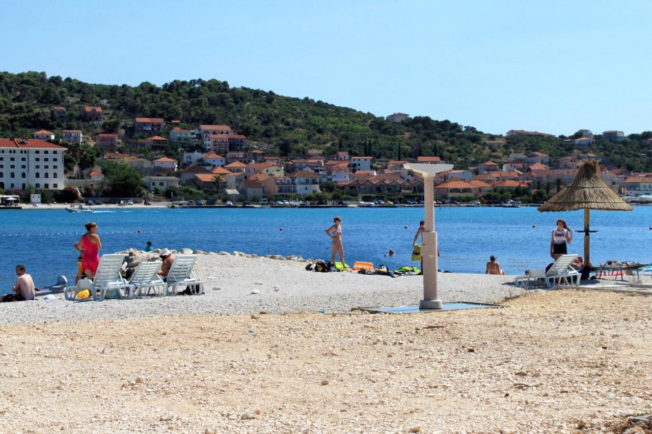 Apartments With A Parking Space Trogir - 16898 Exterior photo