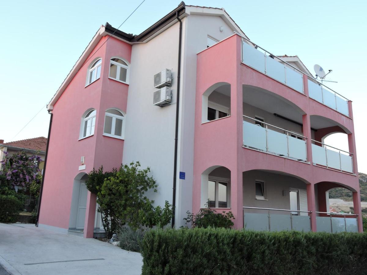 Apartments With A Parking Space Trogir - 16898 Exterior photo